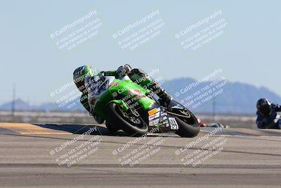 media/Oct-20-2024-CVMA (Sun) [[d4a3dff211]]/Race 16-Formula Middleweight/